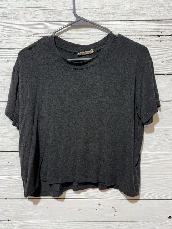 78&Sunny Tops - Women's Gray Cropped Crewneck Tee Relaxed Casual
